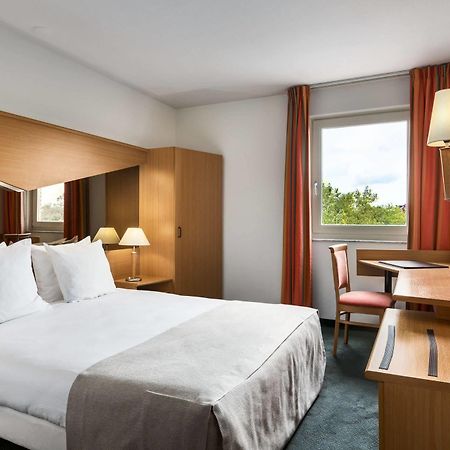 Nh Best Hotel Zewnętrze zdjęcie